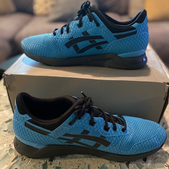 Men’s 6.5 Asics Tiger EVO Gel Lyte - Picture 3 of 6